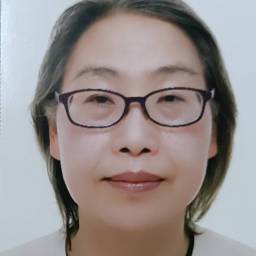 謝宜芳 講師